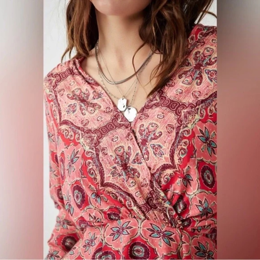 Free People Falling for you surplice boho top size Medium EUC‎ - Picture 4 of 11